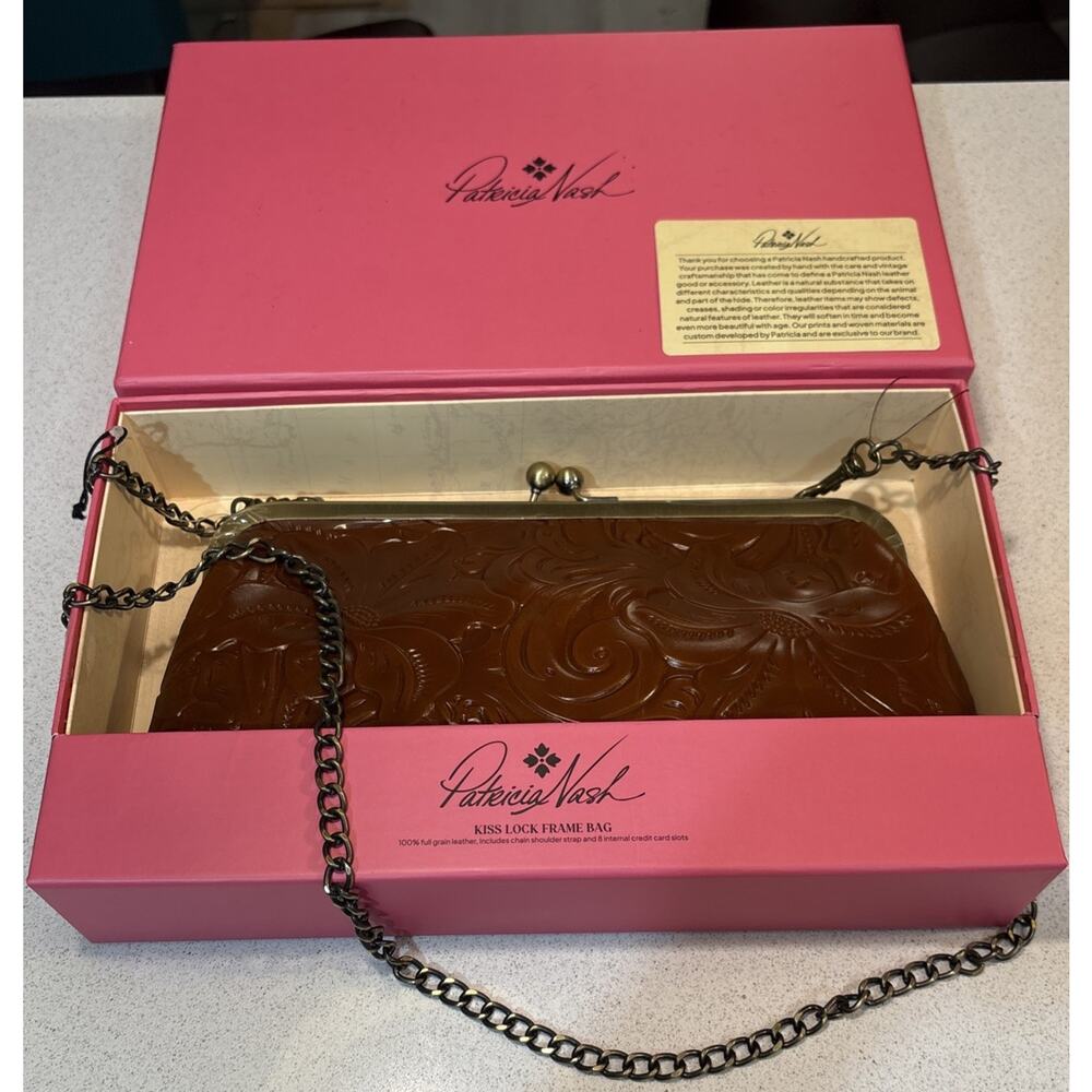 NIB Patricia Nash Potenaz Brown Leather Kiss Lock Frame Bag Tooled Chain Strap